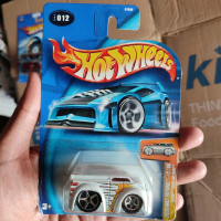 diecast hotwheels hot wheels hw blings dairy delivery putih 2004 Boys Gift Set Boys