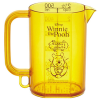 小禮堂 迪士尼 小熊維尼 日製單耳透明塑膠量杯《黃.蜂蜜罐》500ml.烘焙用品 4973307-480751