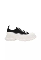 ALEXANDER MCQUEEN Tread Slick Women's Sports Shoes in White with Black Accents 697072 W4AAQ