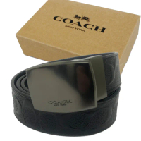 【COACH】浮雕C LOGO方頭寬版男款皮帶禮盒(方頭-浮雕黑)
