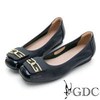 GDC-歐風真皮方頭舒適金釦拼接平底包鞋-藍色