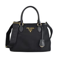 【PRADA 普拉達】PRADA浮雕字LOGO尼龍拼接防刮牛皮磁扣式手提/斜背托特包(中/黑)