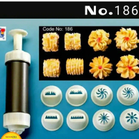 Cetakan acuan kue kering / kue semprit 8 motif impor no 186Berkualitas