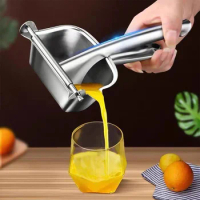 Portable Lemon Squeezer Stainless Steel Manual Citrus Juicer Fresh Orange Juice Extractor Hand Free Citrus Squeezer Kitchen Tool