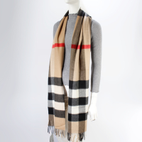 BURBERRY 經典方格紋100%喀什米爾羊毛圍巾(200X36cm)-大/典藏米色