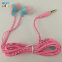 100pcs Stereo Bass Headphone In-Ear 3.5MM Wired Earphones 1.2m flat noodle Earpiece with MIC for Xiaomi Samsung Huawei Phones