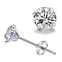 รุ่นยอดฮิต แพ้ง่ายใส่ได้ ต่างหูเพชร CZ เพชรรัสเซีย เม็ดกลม 3 mm. - 6 mm. ตัวเรือนเงินแท้ 92.5% Diamo