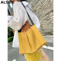 ALSEY Miyake Original Pleated Drawstring Pocket Tote Bag Hundred Niche Small Bag Simple Fashion Streetwear Personalized Pleated