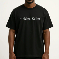 Kaos Hitam dengan Kutipan Helen Keller Desain Sederhana untuk Pria dan Wanita T-Shirt Klasik Gaya Mi