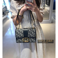 保證全新正品 DIOR M9203UTZQ_M928 24CM 30 MONTAIGNE OBLIQUE 蒙田包