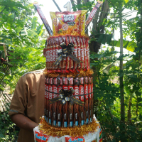 Snack tower ulang tahun Towersnack bertingkat Snack tower susun kado spesial Hadiah istimewa khitan 