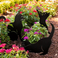 Wall Art Decoration Add a Touch of Whimsy to Your Garden with this Adorable Metal Cat Fence Decoration for Garden Party Decor