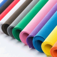 Kertas Buket Spunbond 75 gsm meteran lebar 160 cm, Kain Furing Merah