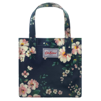 HOT”Cath Kidston S Bookbag กระเป๋าอเนกประสงค์ขนาดเล็ก Small Size Open Top Handled Handbag Lunch Bag Water Resistant Oilcloth Tote ลายดอกไม้(Hedge Rose สีครีม Summer Floral สีฟ้า Pembridge Ditsy สีเหลือง)