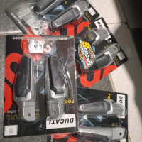 fostep belakang merk Ducati