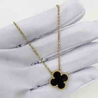PRE-OWNED VAN CLEEF & ARPELS FINE JEWELRY NECKLACE VINTAGE ALHAMBRA ONYX 5.06G  (RUUL/QNESNZ)