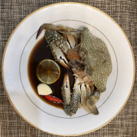 Raw Marinated Crabs 게장 Gejang - Ganjang (soy), Yangnyeom (spicy), Taegug (thai)