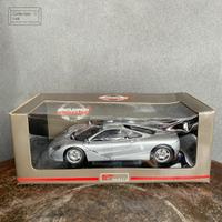 UT Models 1:18 McLaren F1 roadcar silver 530 133180 汽車模型【Tonbook蜻蜓書店】