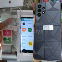 Stiker Anti Jamur Garskin Glitter Motif Segitiga Untuk HANDPHONE OPPO, VIVO, REALME, SAMSUNG, REDMI,