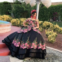 Unique Mexican Pink Embroidery Black Quinceanera Dresses Off The Shoulder Prom Dress Sweet 15 16 Dress vestidos de quinceañera