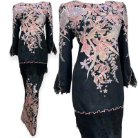 Cheap and High Quality L00228 HAURA Modern Batik Kurung Size 38-52 Premium Silk Material with Mini P