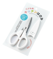 asdfkitty*日本ECHO 白色安全廚房剪刀/食物剪刀-附刀套-好攜帶-剪幼兒食物.戴牙套.假牙必備-正版