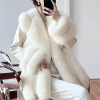 Whole Leather Fox Fur Fur Sheepskin Coat for Women 2023 New Haining Fur Winter Padded Coat Real Fur Temperament