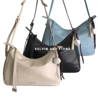 Kelvin and Fionaกระเป๋าสะพายไหล่ มี 3 สี สีดำ,สีครีม,สีฟ้า ขนาด ยาว23ซม*กว้าง8ซม*สูง20ซม ราคา 235