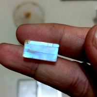 Natural Rainbow Moonstone Ceylon NTE 11ct warna biru