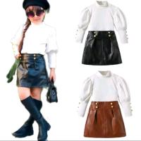 Rok Kulit Anak Perempuan Terbaru Variasi Kancing Fashion terkini dengan Pilihan Warna Hitam.Tan.Mera
