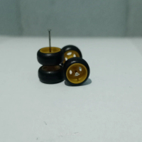 ban karet Hotwheels mirip di Datsun 510 Hijau THS
