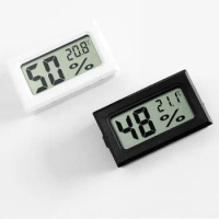 50pcs Embedded Mini Electronic Digital Hygrometer Indoor and Outdoor Reptile Pet Wireless Hygrometer