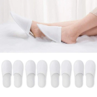 1 Pair of Non-slip Slipper Brushed Plush Closed-toe Disposable Slippers for Men and Women Suitable for Hotel Families
