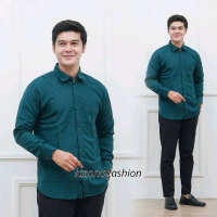 Lazona.fashion Kemeja Polos Hijau Botol Hem Navy Pria Lengan Panjang Casual Formal Exclusive Premium