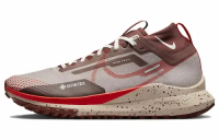 REACT PEGASUS TRAIL 4 GORE-TEX DIFFUSED TAUPE PICANTE RED