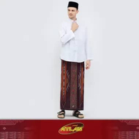 Sarung ATLAS Idaman 555 Harmoni Motif BHS SGT Merah Hati 01