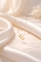 Kalung Persegi Inisial Huruf E Elegant Hadiah Kekasih Emas Asli