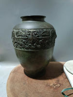 日本回流銅器古董精品昭和早期青銅饕鬄紋銅瓶賞瓶花瓶。全品，大