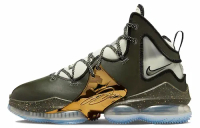LEBRON 19 CHOSEN 1