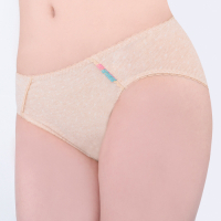 思薇爾 彩棉系列M-XL素面低腰三角內褲(蜂蜜膚)