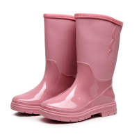 LZD  บริษัทซื้อรองเท้าบูทกันฝนผู้หญิงทรงสูงสีลูกกวาดหลากสีรองเท้าบูทกันน้ำแบบชิ้นเดียวกันฝนวัสดุใหม่