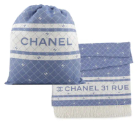 【CHANEL】CC Logo 標誌菱格紋棉質混絲束口後背包+浴巾組(藍色)