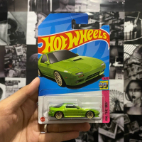 Hotwheels Mazda Savana Rx7             .