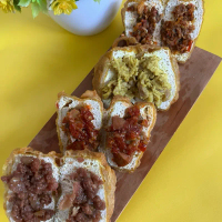 Tahu Isi Sultan harga 1pax isi 6pcs. Tahu isi daging, bakso mercon, ayam woku, tongkol dan ayam suwi