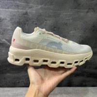 Sepatu Running On Cloudmonster Moon Fawn