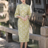 Chinese Women Flare Sleeve Cheongsam Elegant Side Eight Button Chenille Qipao Dresses