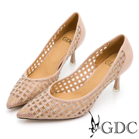 GDC-璀璨之星小香風格紋水鑽簍空尖頭晚宴新娘中跟鞋-卡其色