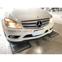BENZ W204 C300 前期 AMG 保桿專用日式前下巴