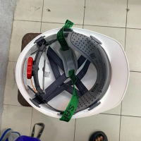 Helm safety msa lokal fastrack putih