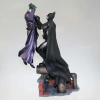 DC Batman VS Joker Classic scenes war suits Statue Comic Action Figure Model Toys Anime Joker PVC Figurine Figure With Base 28CM